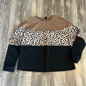 Shein size large leopard top.